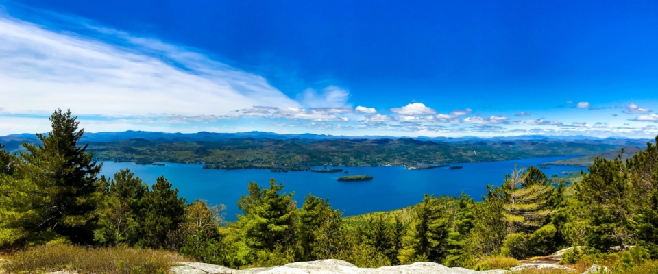 shutterstock_Lake-George-NY-659291752